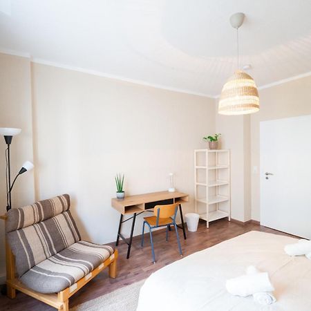 -Super Zentrales Zimmer- Direkt An Der Lutter! Bielefeld Esterno foto