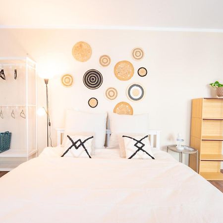 -Super Zentrales Zimmer- Direkt An Der Lutter! Bielefeld Esterno foto
